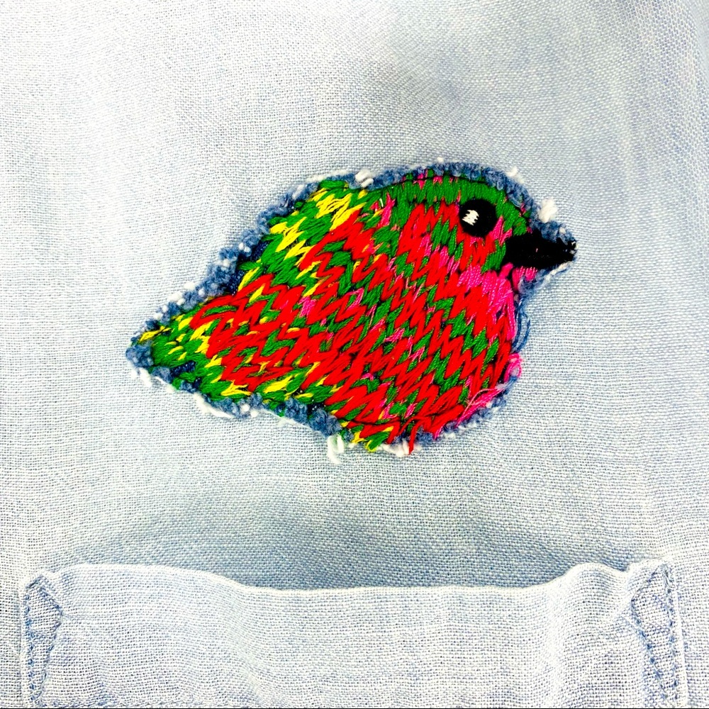 McGuire Denim Embroidered Bird Long Sleeve Chambray Button-Front Top XS - Picture 6 of 9